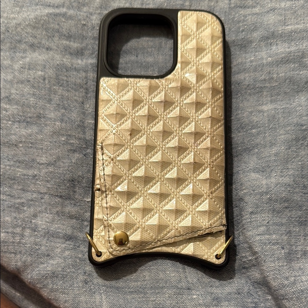 Bandioler iPhone 14 Pro phone case